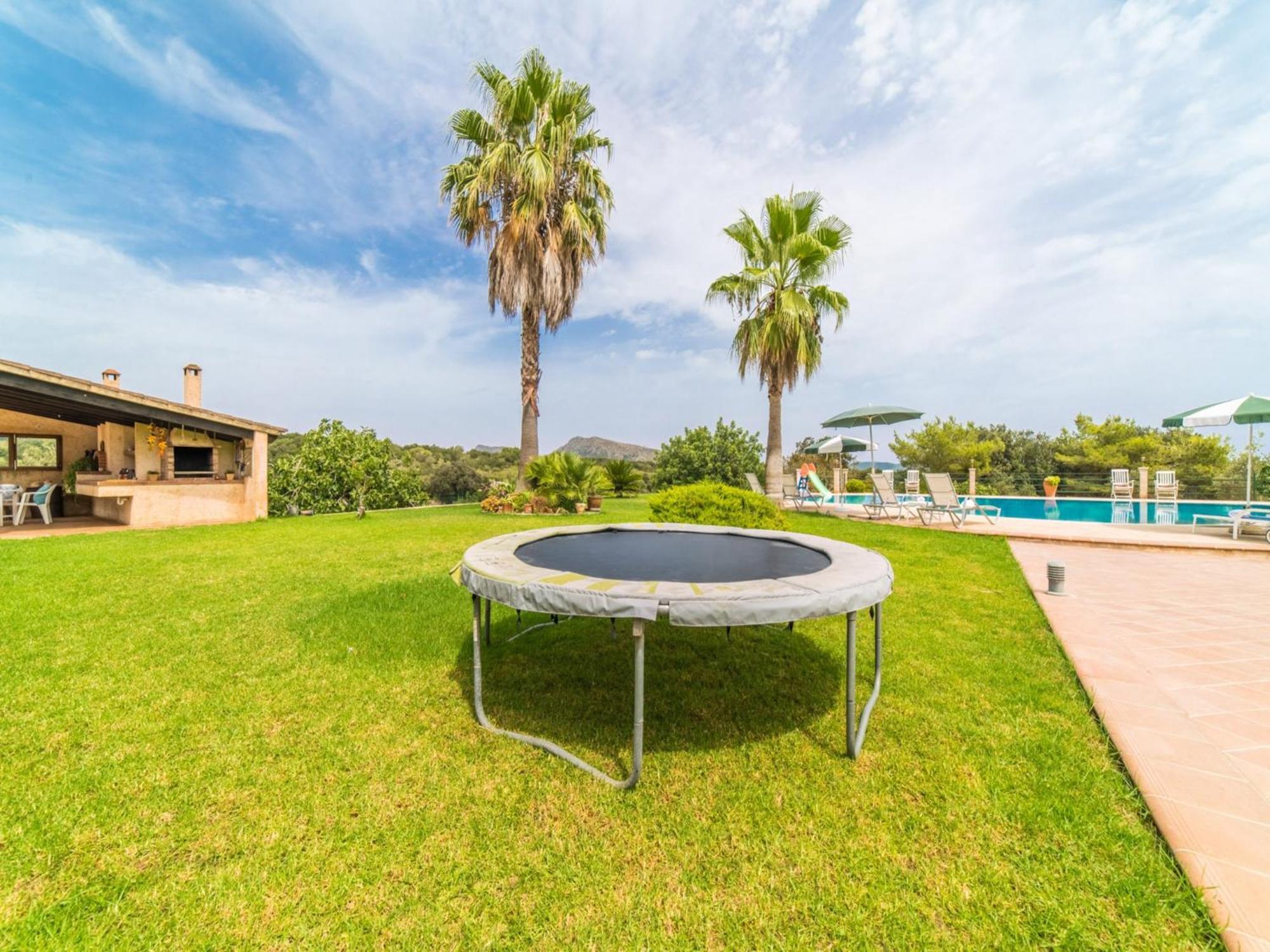 For 6 Guests, Ferienhaus Artá